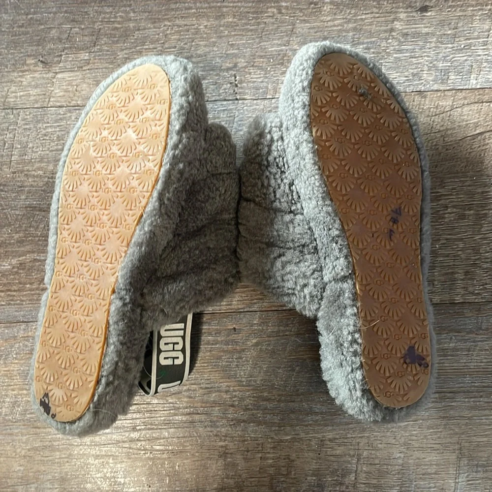Ugg fluff yeah slides sandals